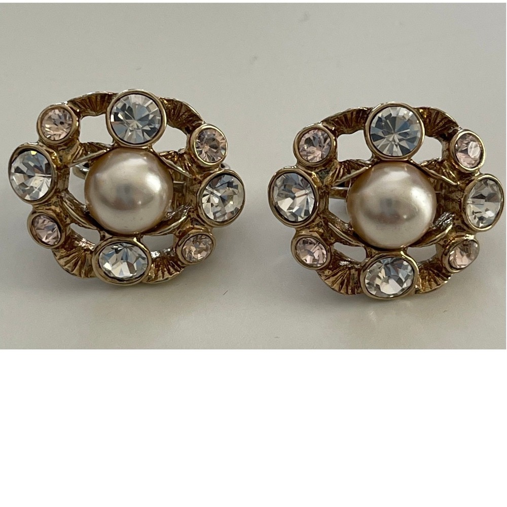 Givenchy Earrings Faux Pearl Rhinestones Halo Gold Tone Clip-On Studs Vintage - Picture 6 of 9